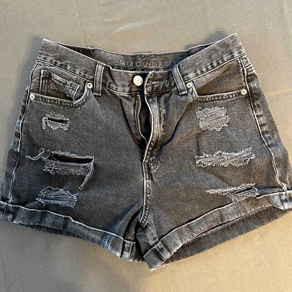 American Eagle mom shorts size 4